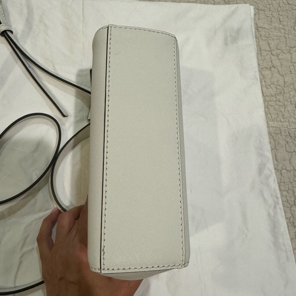 Michael Kors Small Crossbody - Picture 3 of 5